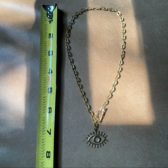 🧿 Evil eye toggle clasp necklace - Picture 6 of 6